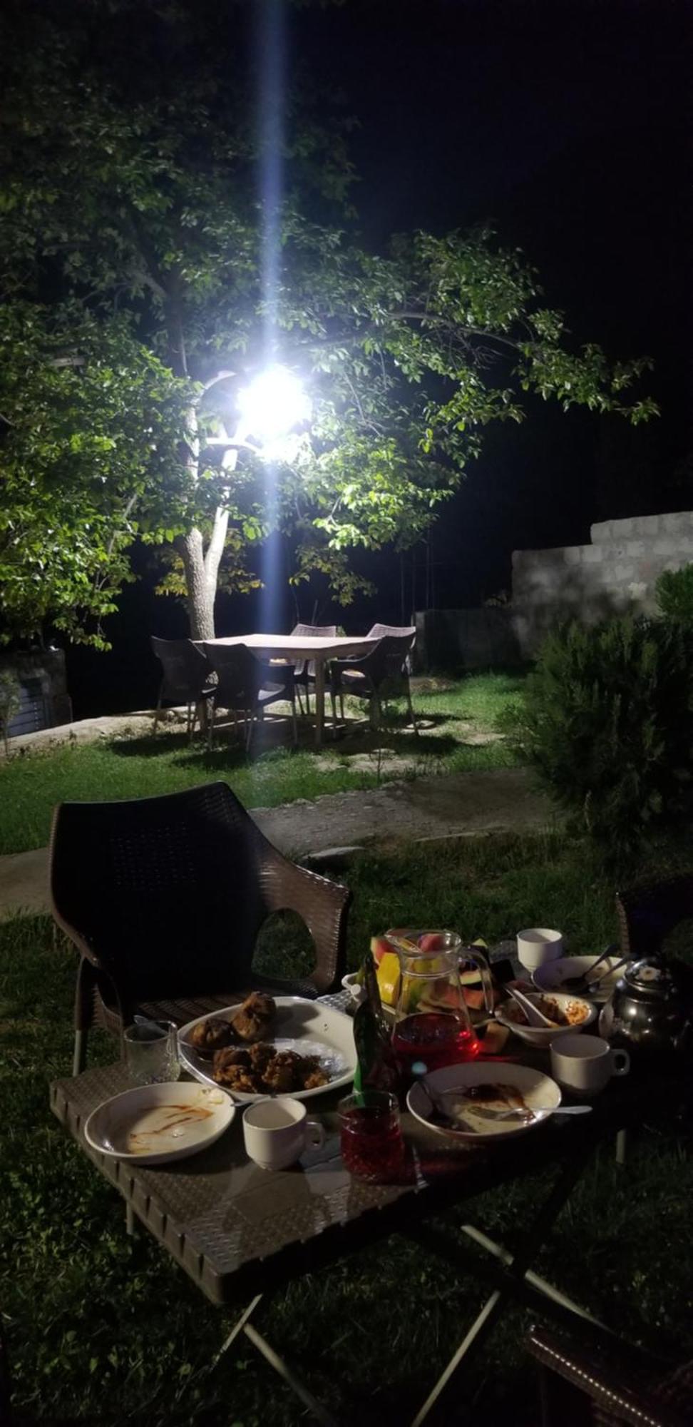 Hikal Guest House Karimabad  Buitenkant foto