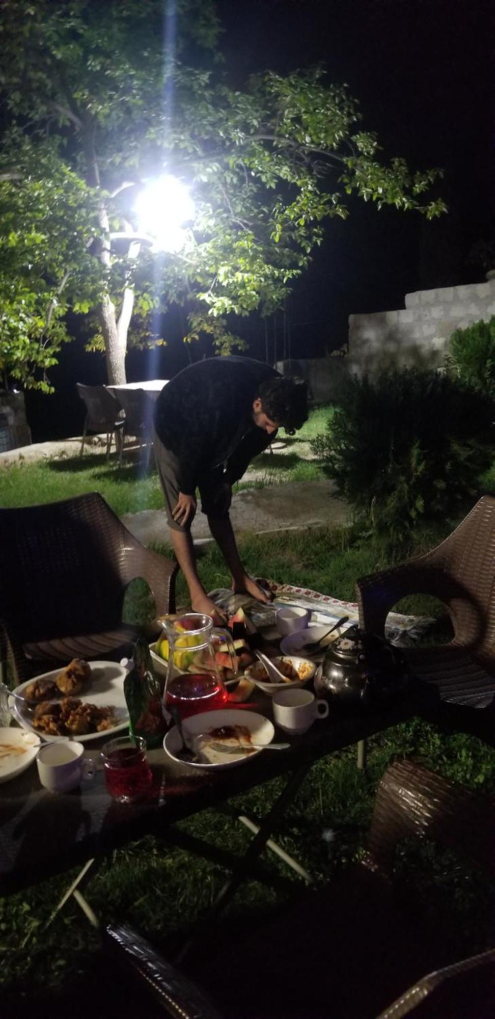Hikal Guest House Karimabad  Buitenkant foto