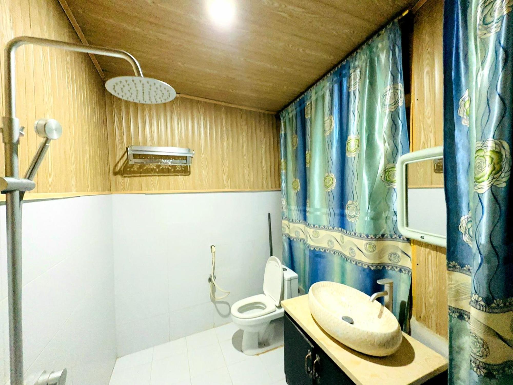 Hikal Guest House Karimabad  Buitenkant foto